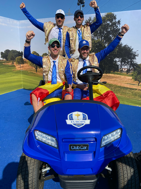 Fans af Team Europe med Teamcart Europe ved Ryder Cup i Rom.