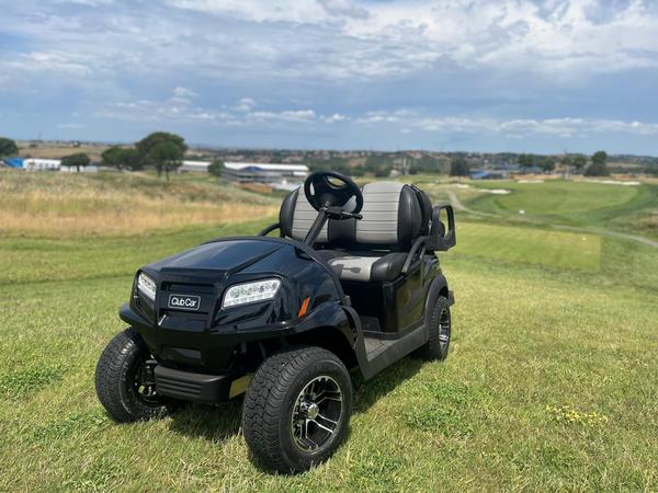 Carryall-golfvogn på Marco Simone-golfbanen i Rom under Ryder Cup.